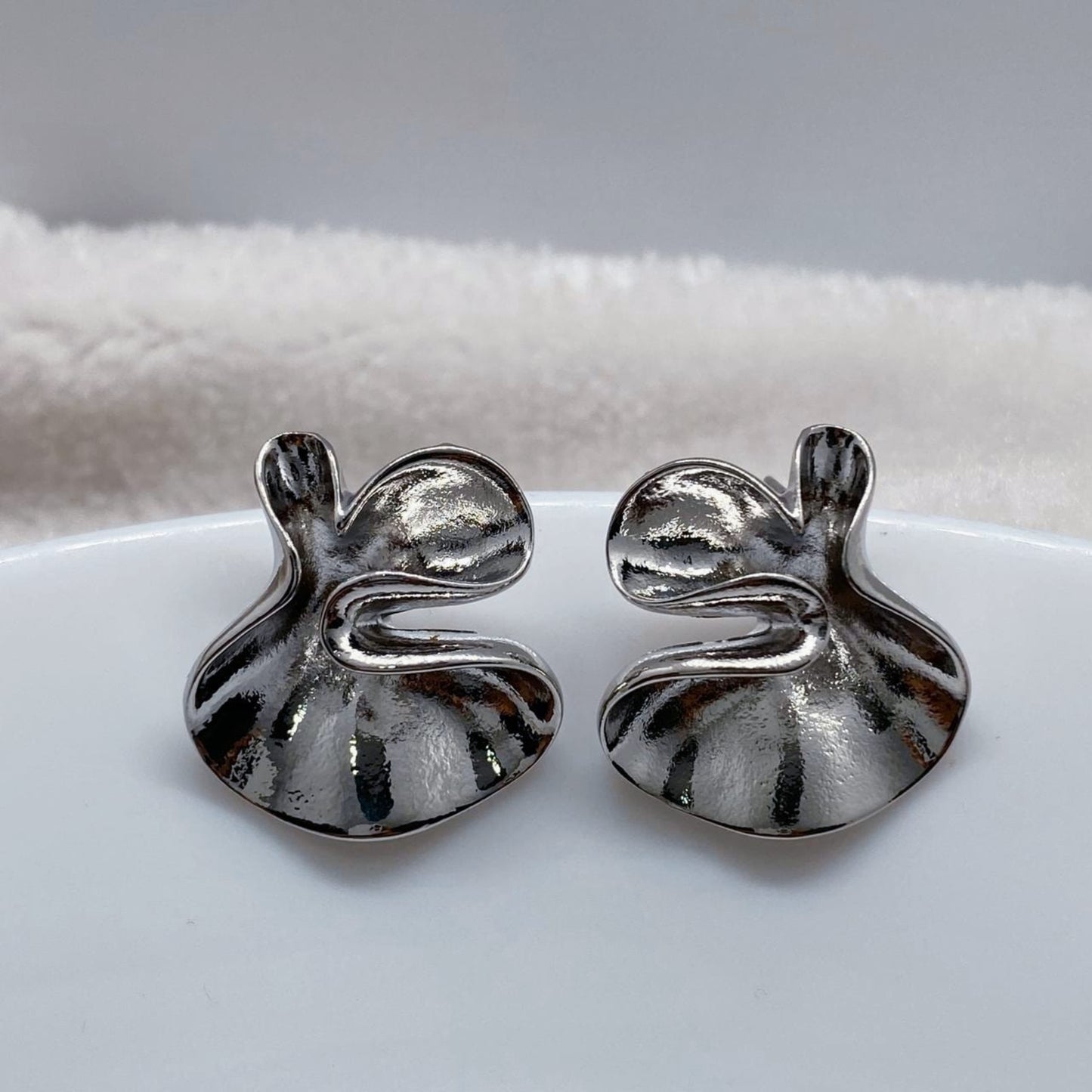 Silver Dusk Sculpted Studs