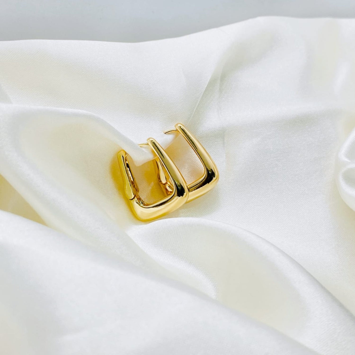 EVERYDAY       HOOPS