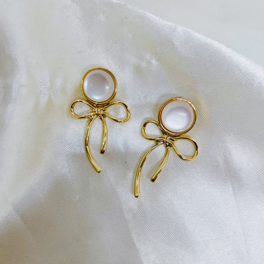 Golden Grace Bow Earrings