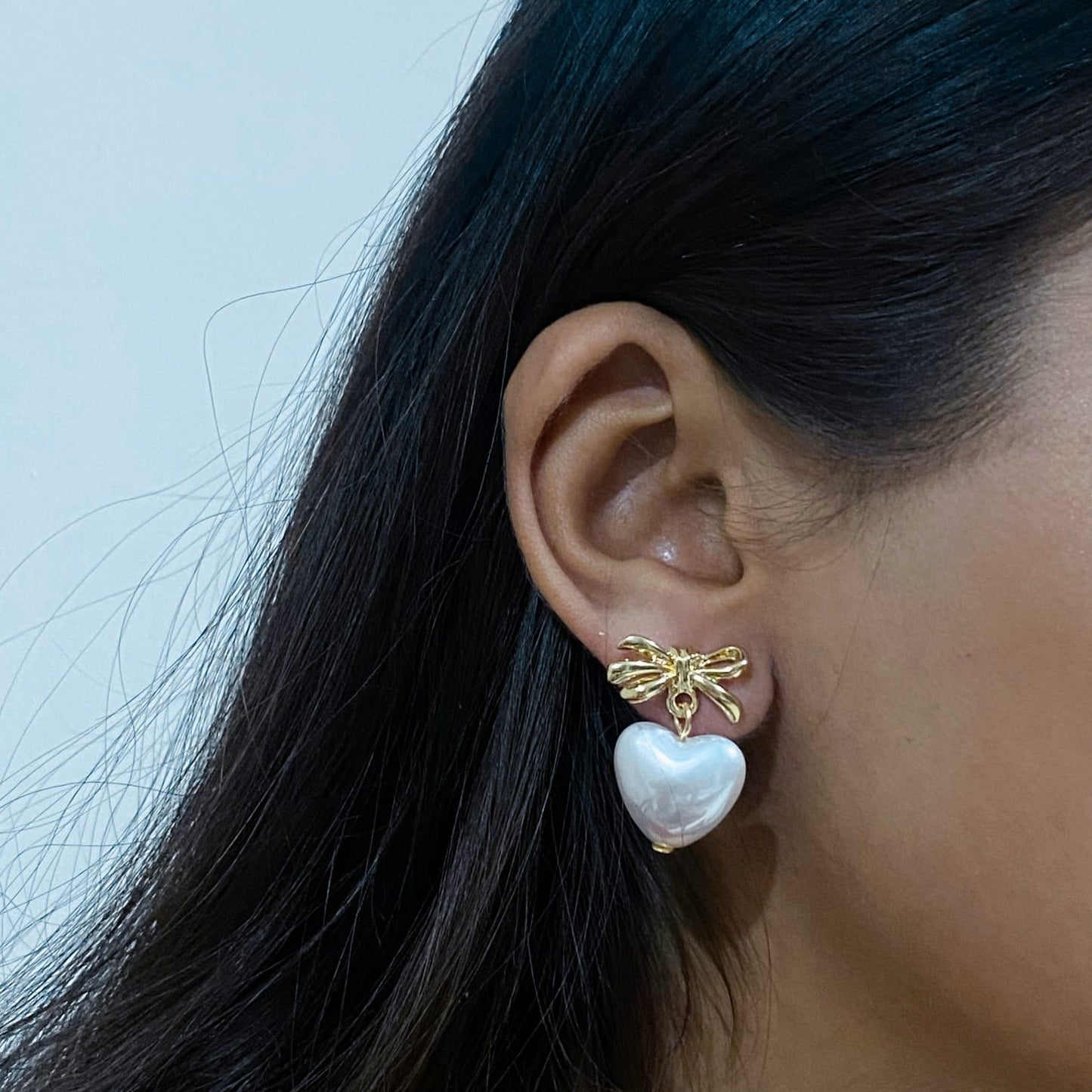 Golden Bloom Heart Drops